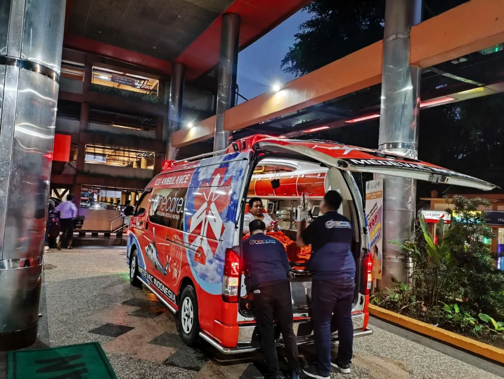 Emergency Medical Transport in Indonesia: Fast and Reliable Solutions